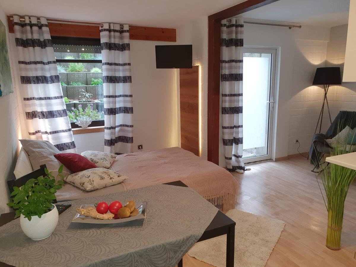 Privat Apartaments , Eigene Eigang, Eigene Badezimmer, Und Eigene Kueche Straelen Luaran gambar